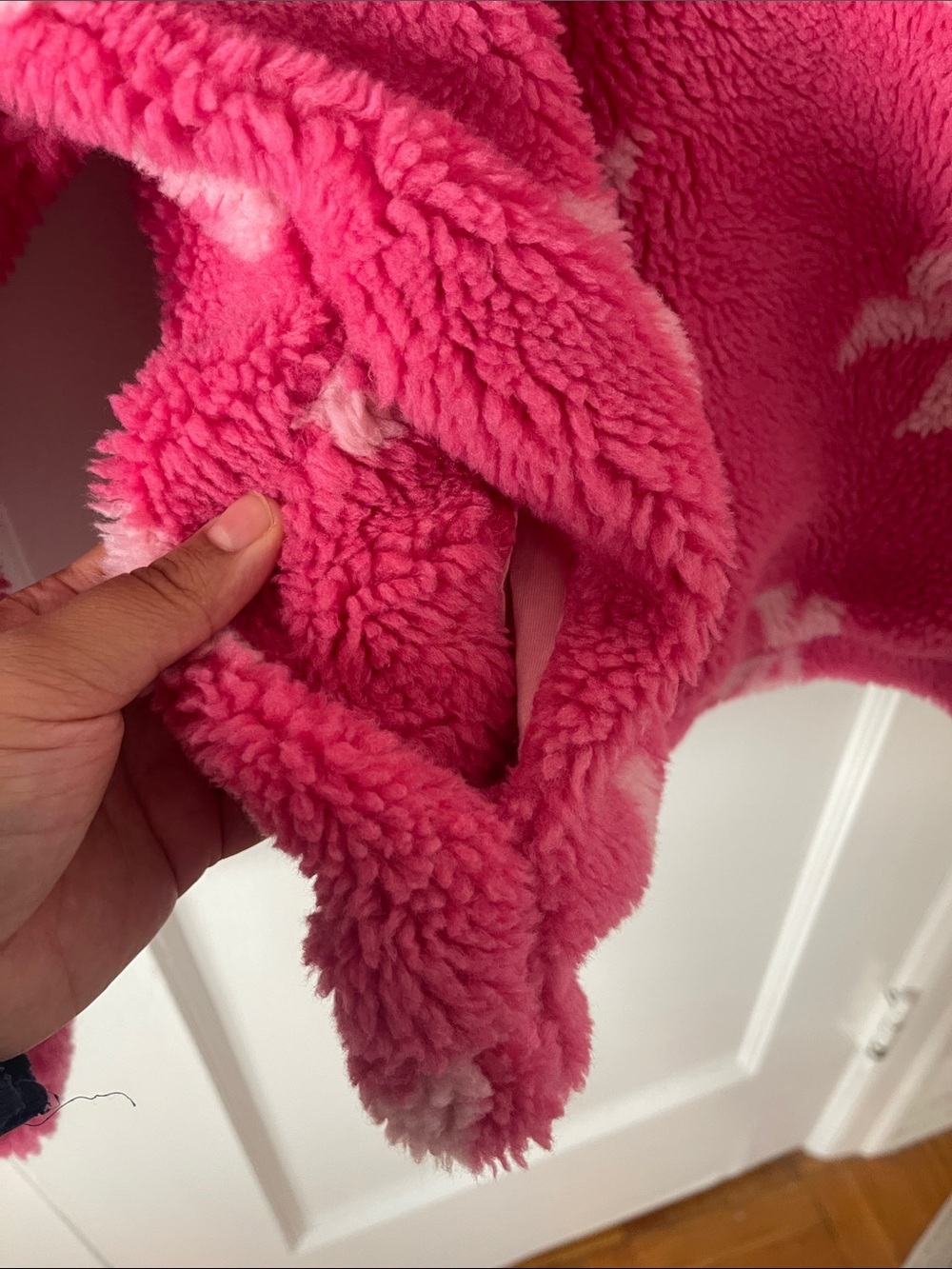 Beach Riot Pink Sherpa Half-Zip Sweater with White Bow Motifs - Picture 9 of 11